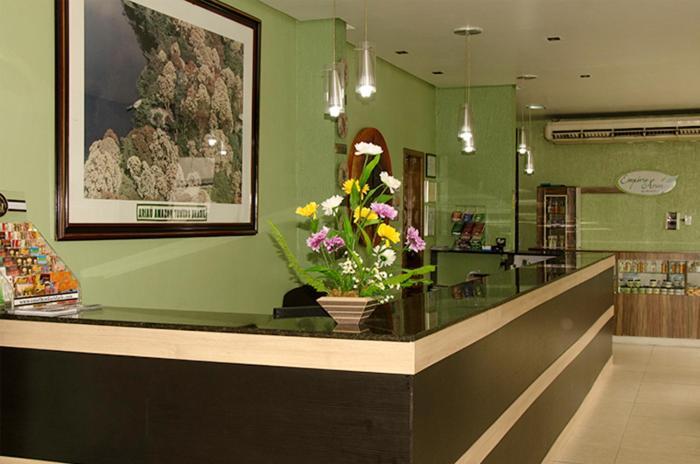 Hotel Monaco Μανάους Εξωτερικό φωτογραφία